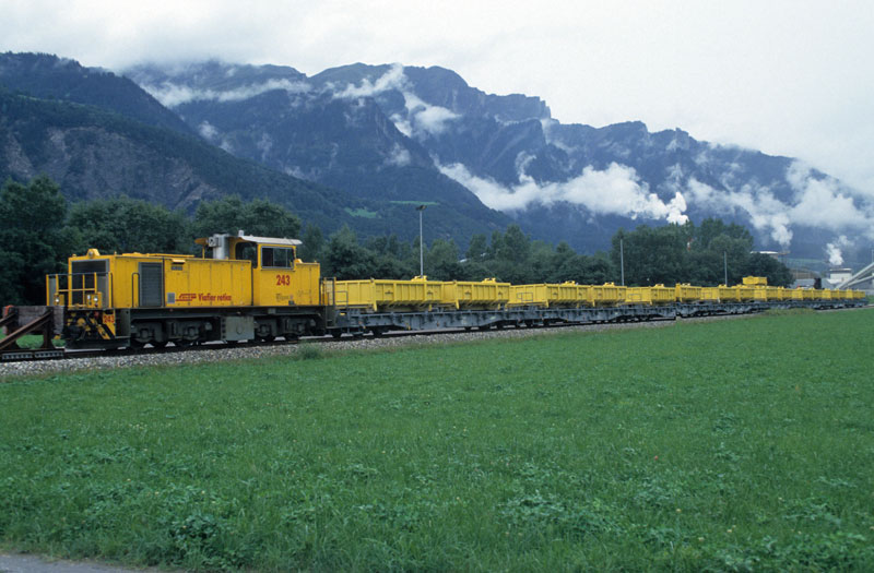 http://www.dampfhappi.de/feldbahn/rhb243.jpg
