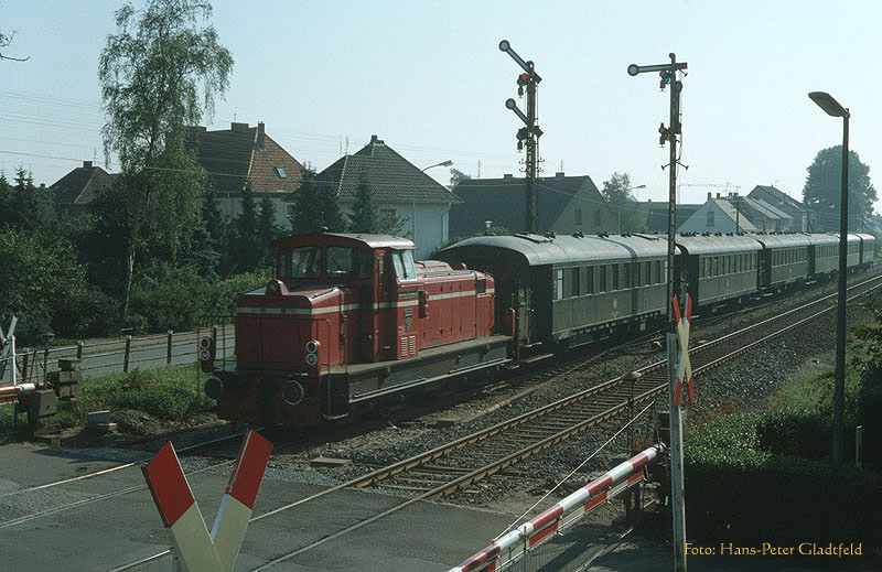 Eine Kurzzeitzulassung oder rote Nummer gibt es nur für zulassungspflichtige Fahrzeuge, wie z.B. Auto, Motorrad, Leichtkraftrad- oder Roller ab 80 ccm.